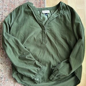 Universal Thread Olive V-Neck Top